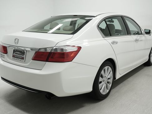 Used 2013 Honda Accord EX image 4
