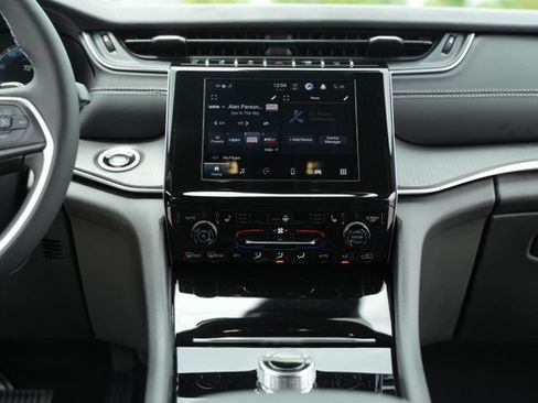New 2026 Jeep Grand Cherokee L 4WD image 31