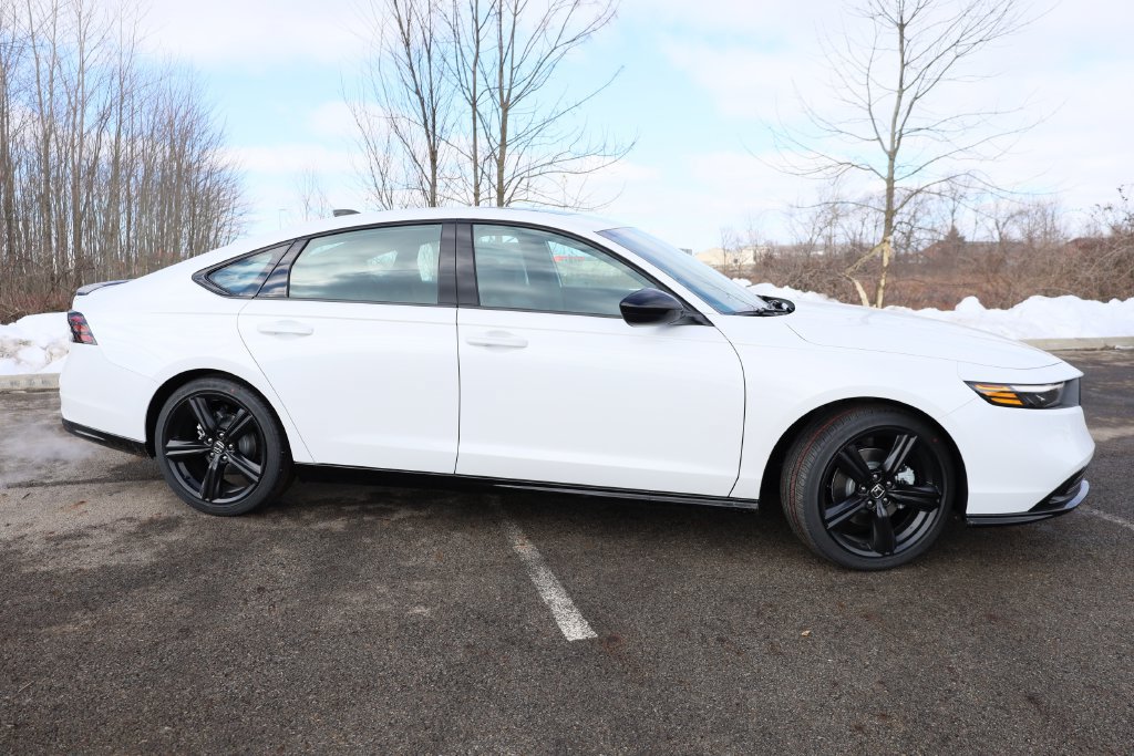 New 2026 Honda Accord Sport-L image 8