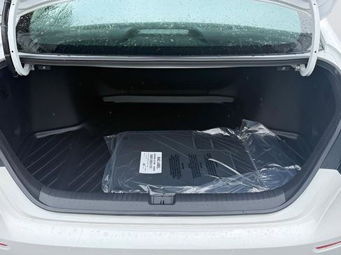 New 2026 Honda Accord SE image 31