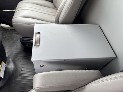 New 2025 Chevrolet Express 2500 w/ Driver Convenience Package image 18