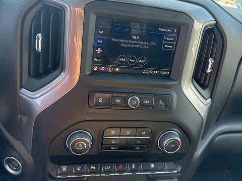 Used 2025 Chevrolet Silverado 2500 Custom w/ Custom Value Package image 22