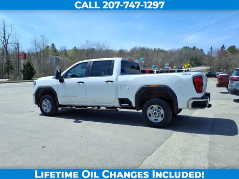 Used 2024 GMC Sierra 2500 Pro w/ 1SA Pro Safety Plus Package AWD/4WD image 6
