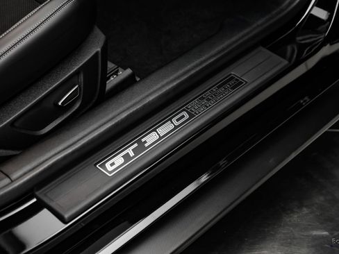 Used 2015 Ford Mustang Shelby GT350 RWD image 48