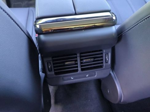 New 2026 Land Rover Range Rover Evoque Hoxton AWD/4WD image 13