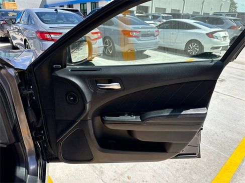 Used 2022 Dodge Charger GT w/ Blacktop Package image 13