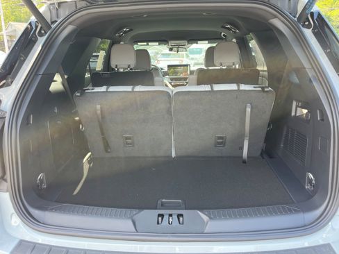 New 2027 Ford Explorer Active w/ Active Comfort Package AWD/4WD image 9