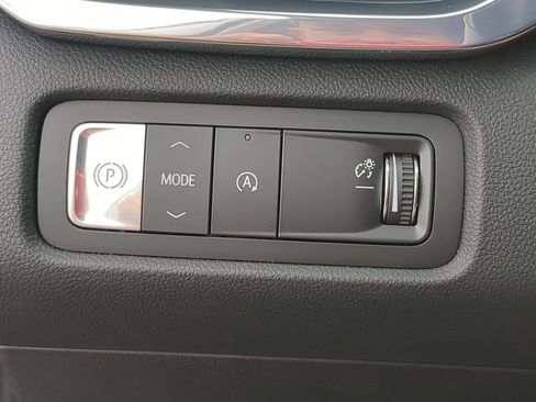Used 2026 GMC Acadia Elevation w/ Black Edition FWD image 18