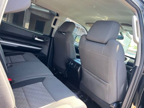 Used 2014 Toyota Tundra SR5 w/ SR5 Upgrade Package AWD/4WD image 33