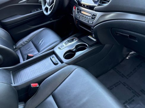Certified 2022 Honda Pilot Special Edition image 32