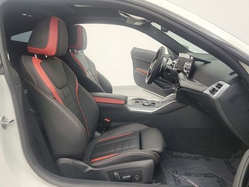 Used 2026 BMW 440i xDrive Coupe w/ Premium Package image 19