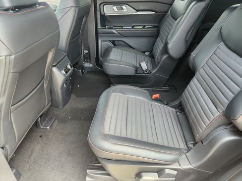 New 2026 Ford Explorer ST-Line w/ ST-Line Street Pack RWD image 20