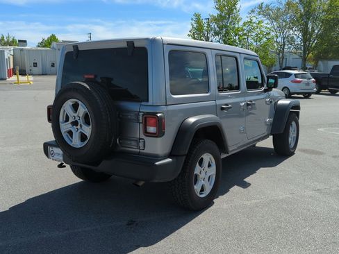 Used 2021 Jeep Wrangler Unlimited Sport w/ Sun And Sound Package AWD/4WD image 7