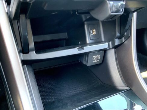Used 2017 Honda Accord Sport Special Edition image 29