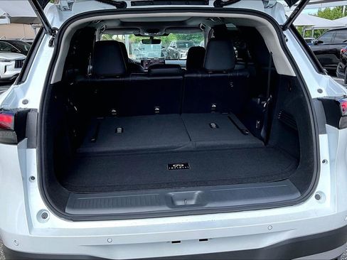 New 2027 INFINITI QX60 Luxe FWD image 43