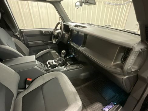 Used 2025 Ford Bronco Big Bend image 14