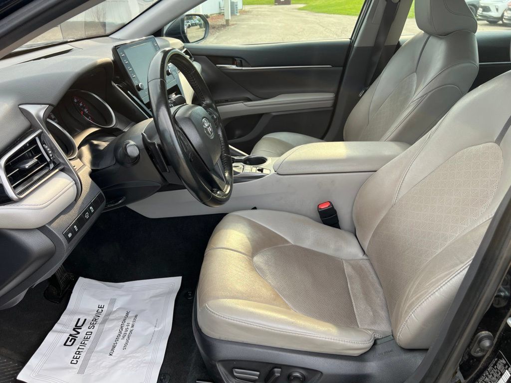 Used 2024 Toyota Camry XSE FWD image 18