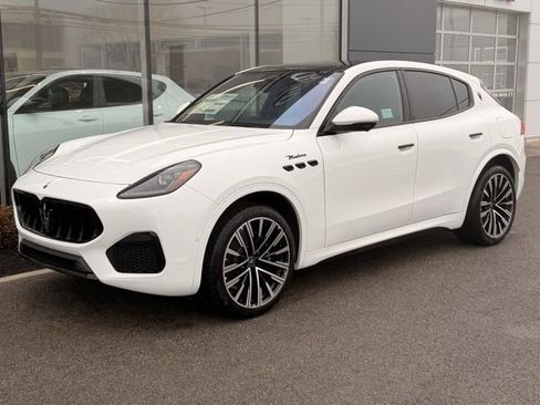 New 2025 Maserati Grecale Modena AWD/4WD image 1