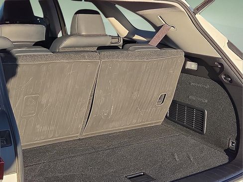 Used 2022 Lexus RX 350L FWD w/ Premium Package image 8