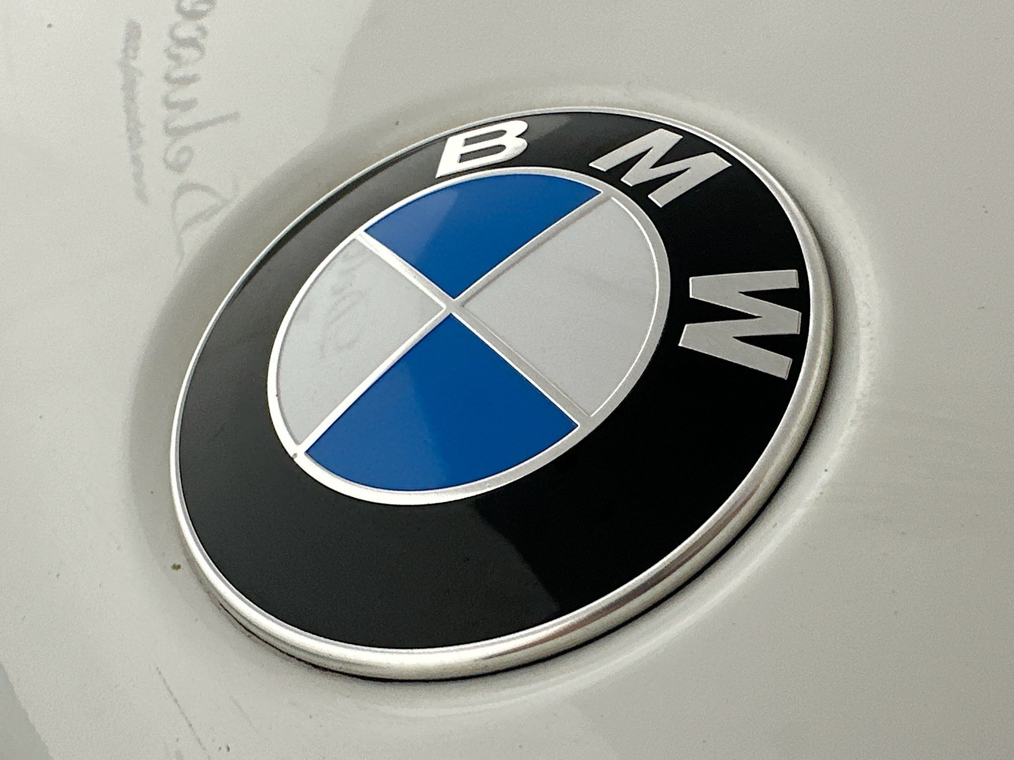 Used 2019 BMW X6 xDrive50i w/ M Sport Package AWD/4WD image 33