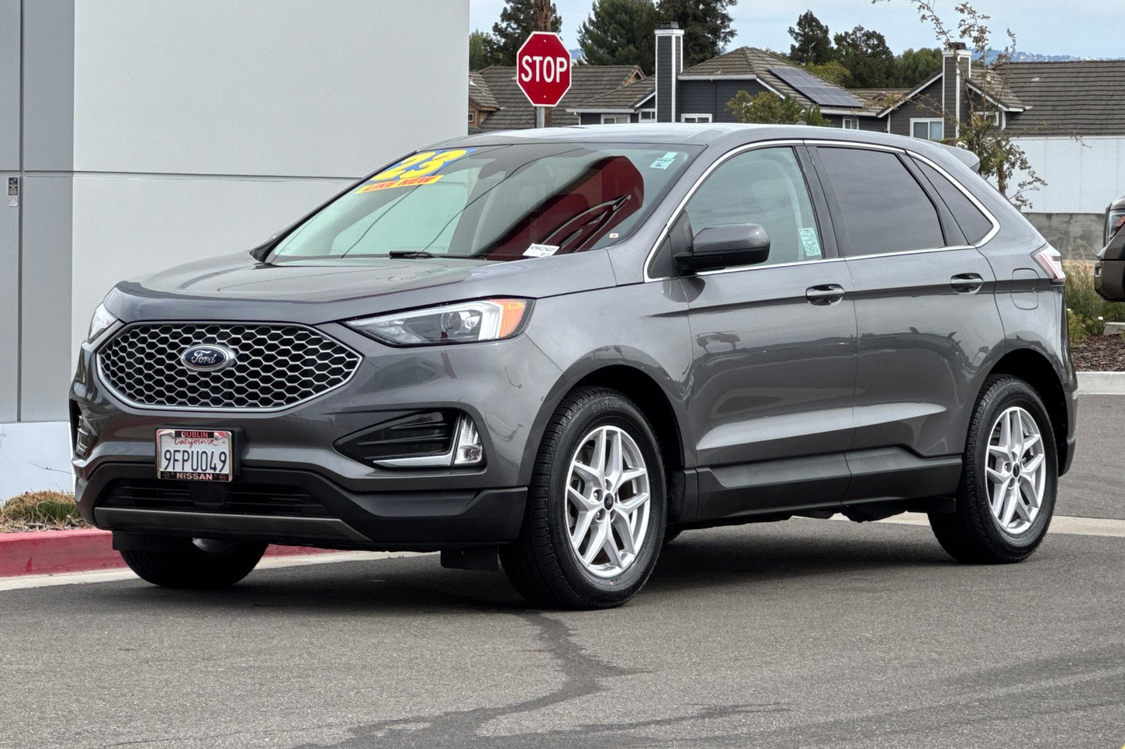 Used 2023 Ford Edge SEL w/ Convenience Package AWD/4WD image 8