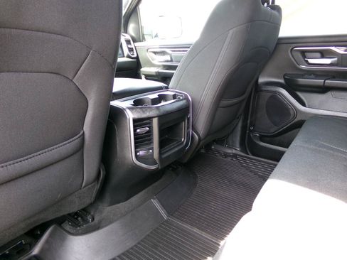 Used 2019 RAM 1500 Big Horn AWD/4WD image 13