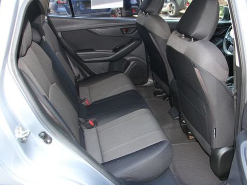 Used 2018 Subaru Crosstrek 2.0i AWD/4WD image 33