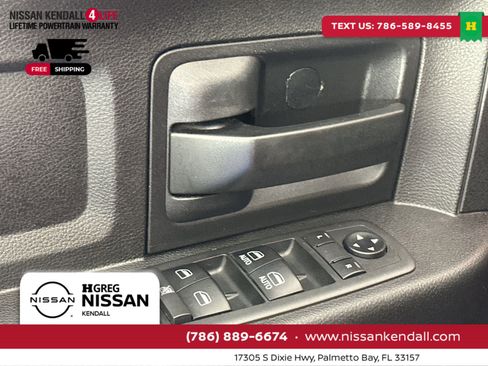 Used 2018 RAM 2500 Tradesman w/ Chrome Appearance Group image 17