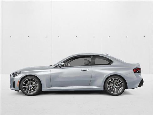 Used 2026 BMW 230i Coupe w/ Premium Package RWD image 3