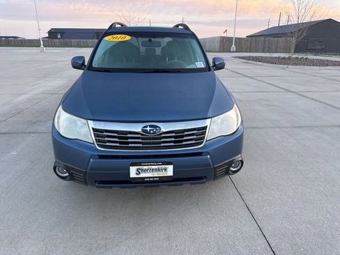 Used 2010 Subaru Forester 2.5X Limited image 8