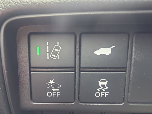 Used 2022 Honda CR-V Touring image 32