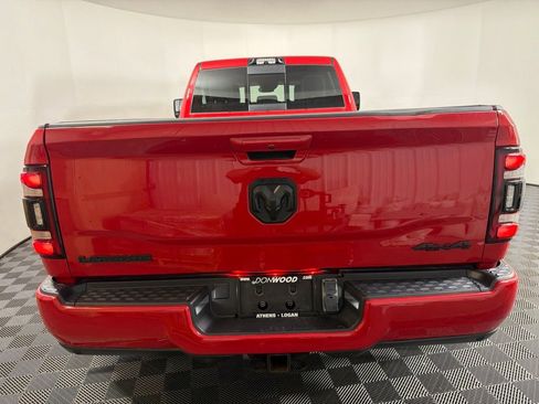 Used 2023 RAM 3500 Laramie AWD/4WD image 12