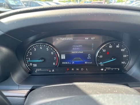 Used 2023 Ford Explorer Limited image 23