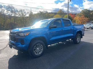 Used 2023 Chevrolet Colorado LT w/ LT Convenience Package II AWD/4WD video 4