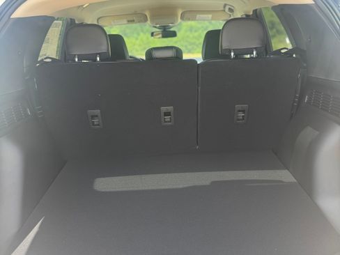 Used 2024 Ford Escape Platinum image 25