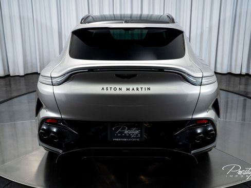 Used 2025 Aston Martin DBX 707 image 16