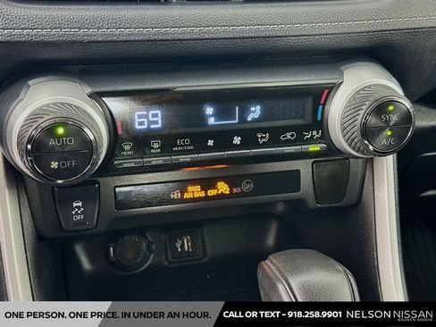 Used 2024 Toyota RAV4 AWD Hybrid image 15