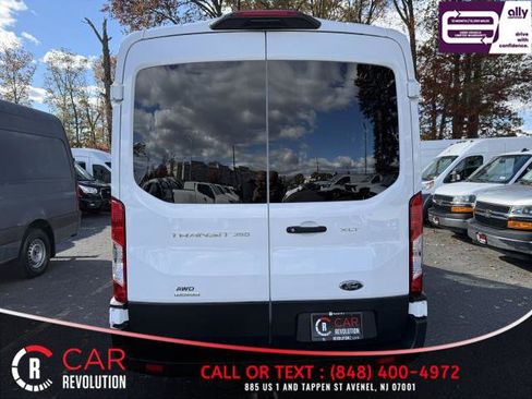 Used 2022 Ford Transit 350 XLT image 5