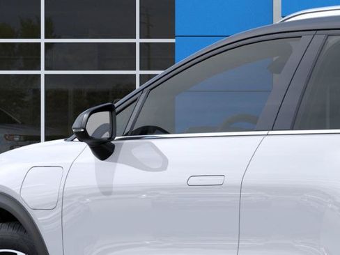 New 2026 Chevrolet Equinox EV LT w/ LPO, All-Weather Mat Package AWD/4WD image 36