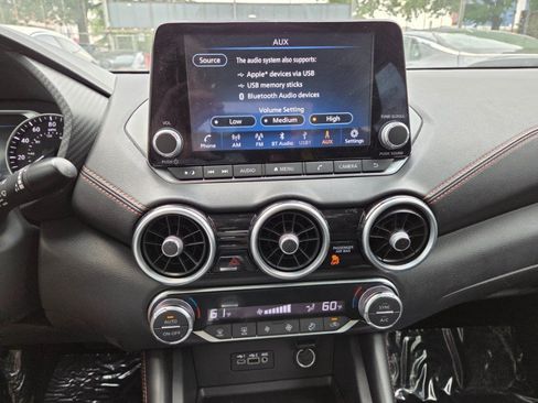 Used 2021 Nissan Sentra SR FWD image 9