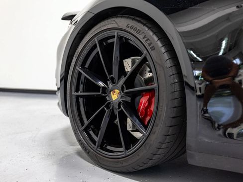 Used 2020 Porsche 911 Carrera S RWD image 21