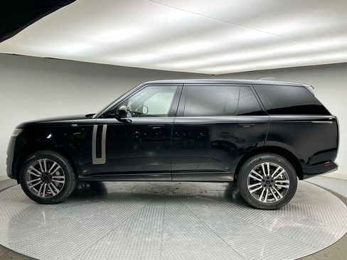 New 2026 Land Rover Range Rover Long Wheelbase SE AWD/4WD image 2