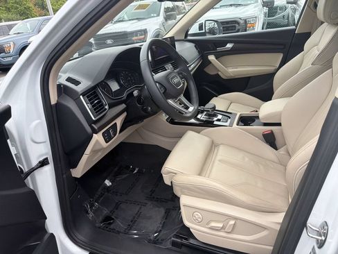 Used 2024 Audi Q5 2.0T Premium AWD/4WD image 11