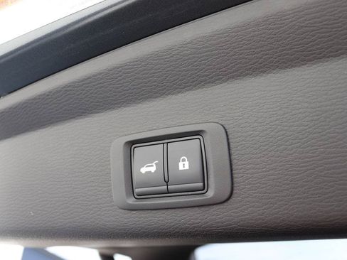 Used 2025 Mitsubishi Outlander SEL FWD image 29
