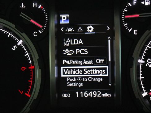 Certified 2020 Toyota 4Runner Limited AWD/4WD image 3