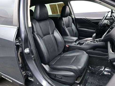 Used 2021 Subaru Outback Limited w/ Popular Package #2 image 16