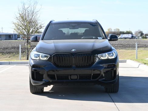 Used 2023 BMW X5 M50i w/ Executive Package image 3