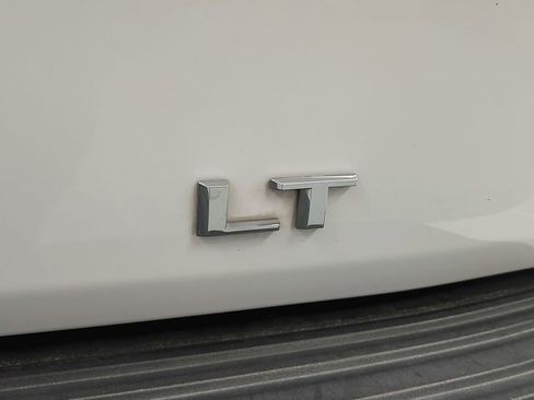 Used 2021 Chevrolet Tahoe LT RWD image 35