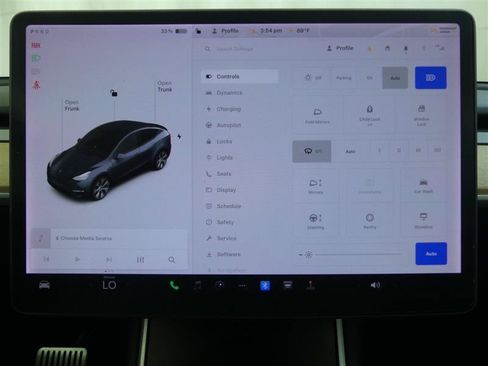 Used 2020 Tesla Model Y Long Range AWD/4WD image 12