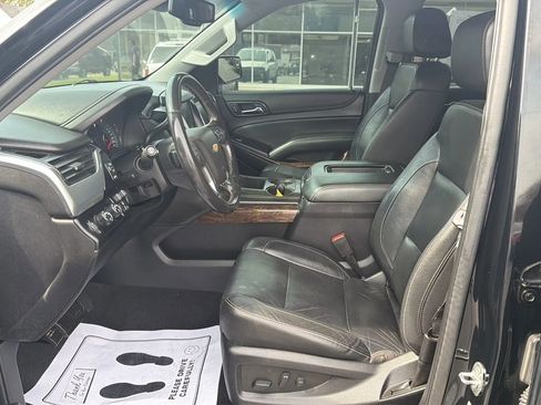 Used 2020 Chevrolet Tahoe LT w/ Max Trailering Package AWD/4WD image 9